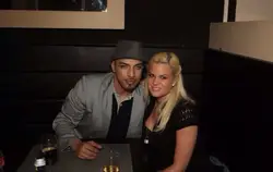 Cathrina Melody auf der Bühne mit Promi-Gästen